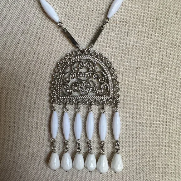 Vintage Silver Chandelier Pendant Necklace With White Beads & Teardrop Accents - Picture 9 of 9